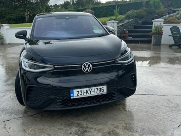 Volkswagen ID.5 Estate, Electric, 2023, Black