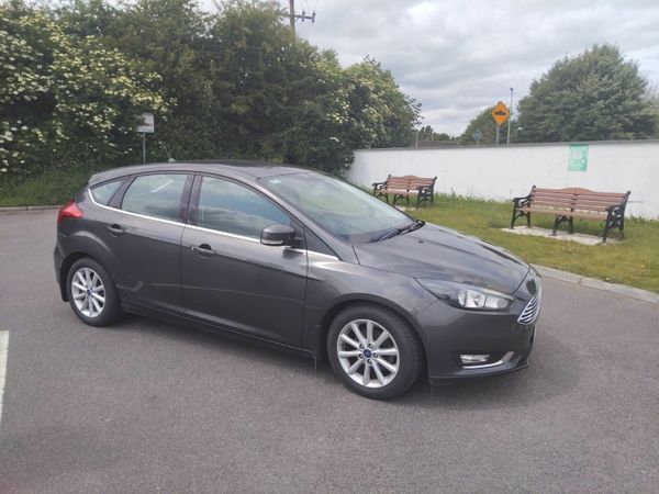 Ford Focus Hatchback, Diesel, 2018, Grey