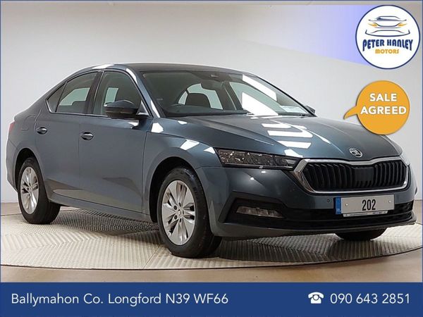 Skoda Octavia Hatchback, Diesel, 2020, Grey