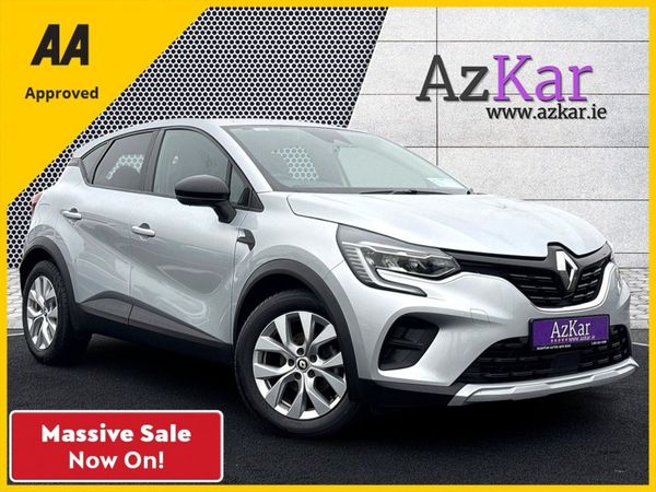 Renault Captur Hatchback, Petrol, 2022, Grey