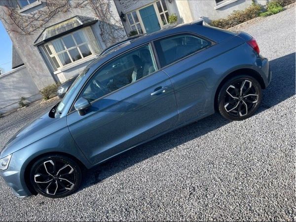 Audi A1 Hatchback, Diesel, 2015, Blue