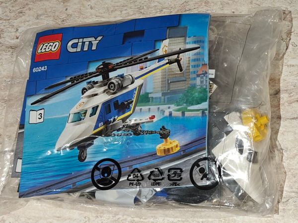 Helikopter Lego 60243 Kaina LEGO City Police Helicopter Chase