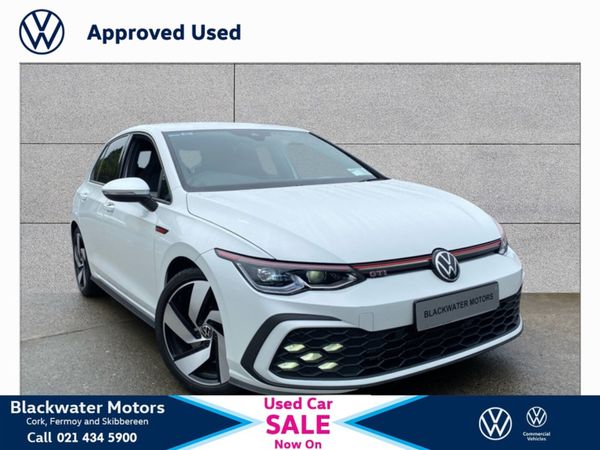 Volkswagen Golf Hatchback, Petrol, 2021, White