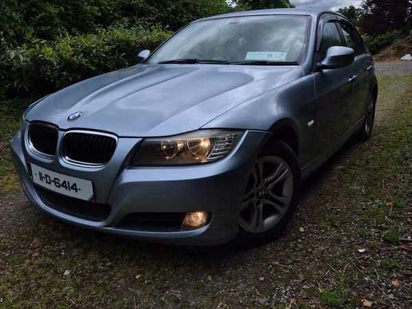 BMW 3-Series Saloon, Diesel, 2011, Blue