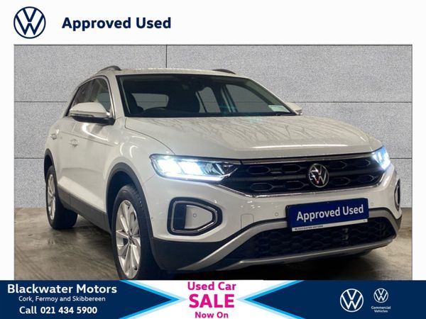 Volkswagen T-Roc SUV, Petrol, 2024, White
