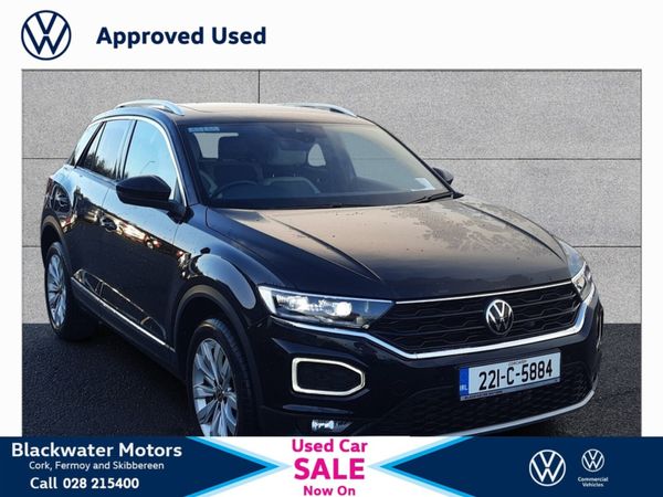 Volkswagen T-Roc Estate, Petrol, 2022, Black