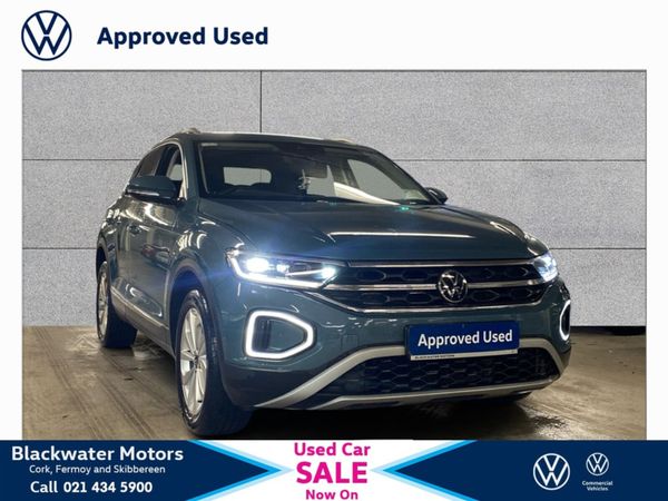 Volkswagen T-Roc SUV, Petrol, 2022, Blue