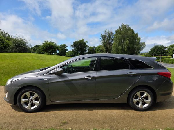 Hyundai i40 Estate, Diesel, 2013, Silver