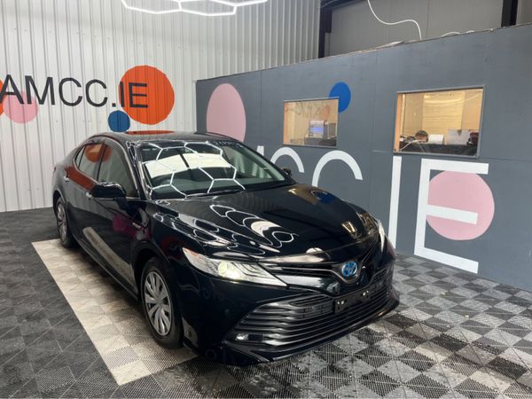 Toyota Camry Saloon, Petrol Hybrid, 2018, Black