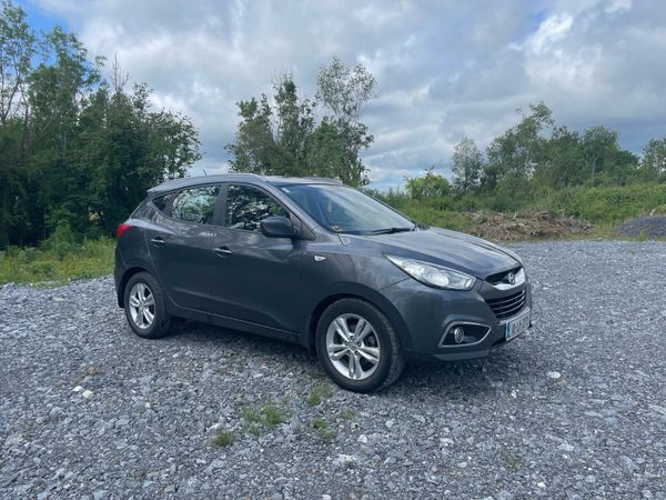 Hyundai ix35 SUV, Diesel, 2010, Grey