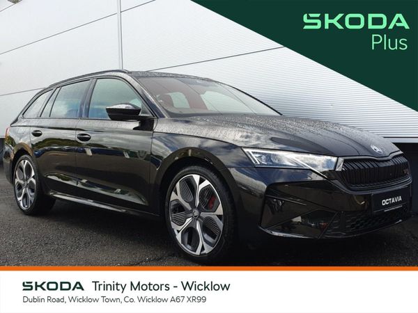 Skoda Octavia Estate, Petrol, 2025, Black