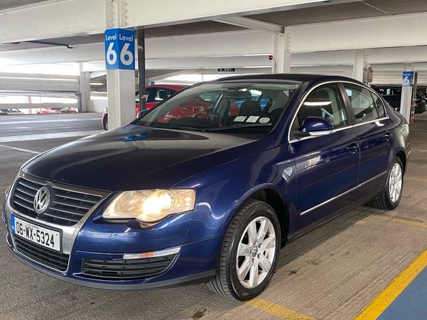 Volkswagen Passat Saloon, Petrol, 2006, Blue