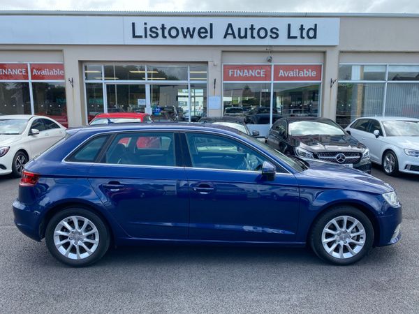 Audi A3 Hatchback, Petrol, 2015, Blue