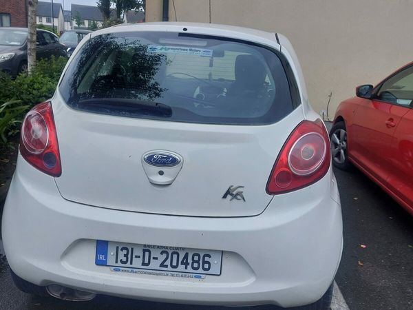 Ford KA Hatchback, Petrol, 2013, White