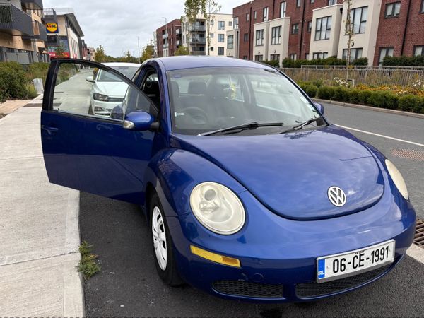 Volkswagen Beetle Hatchback, Petrol, 2006, Blue