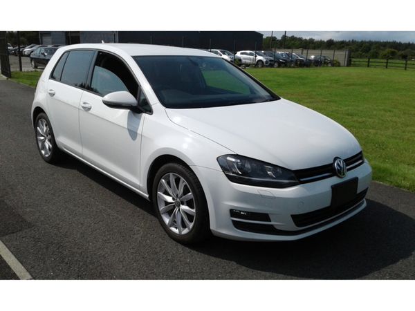 Volkswagen Golf Hatchback, Petrol, 2015, White