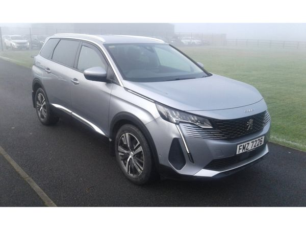 Peugeot 5008 MPV, Diesel, 2021, Grey