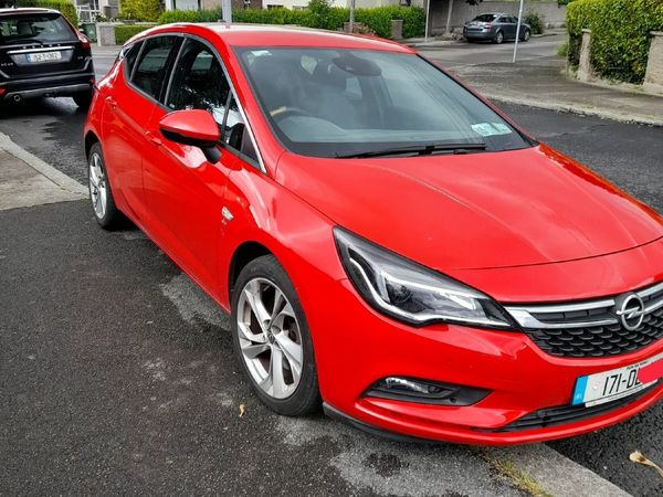Opel Astra Hatchback, Diesel, 2017, Red