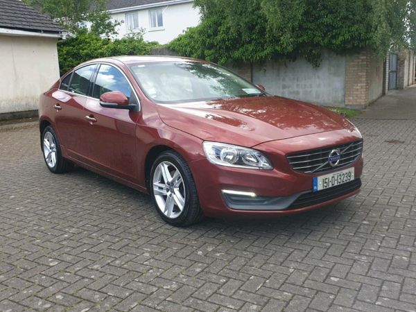Volvo S60 Saloon, Diesel, 2015, Red
