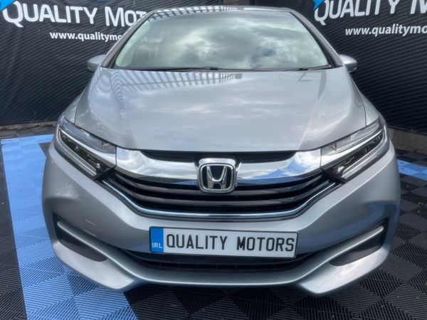 Honda Shuttle SUV, Petrol Hybrid, 2016, Grey