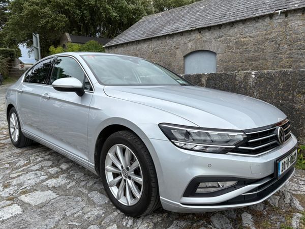Volkswagen Passat Saloon, Diesel, 2020, Grey