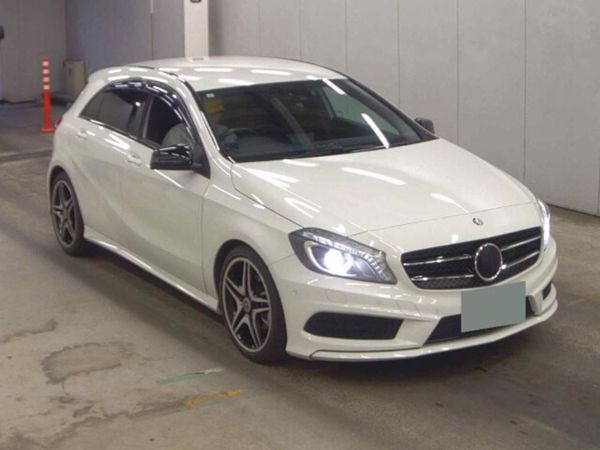 Mercedes-Benz A-Class Hatchback, Petrol, 2013, White