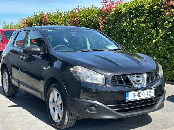 Nissan Qashqai Hatchback, Diesel, 2011, Black