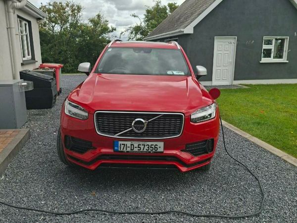 Volvo XC90 SUV, Petrol Plug-in Hybrid, 2017, Red