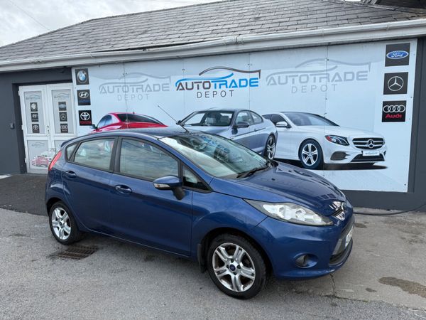 Ford Fiesta Hatchback, Petrol, 2010, Blue