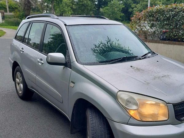 Toyota RAV4 SUV, Petrol, 2004, Silver