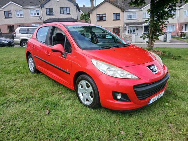 Peugeot 207 Hatchback, Diesel, 2011, Red