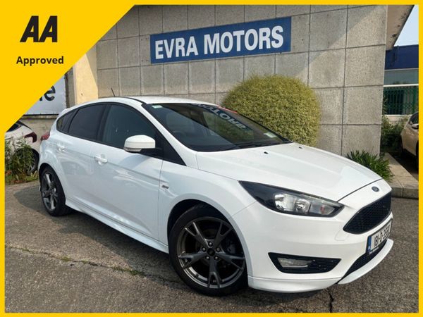 Ford Focus Hatchback, Petrol, 2018, White