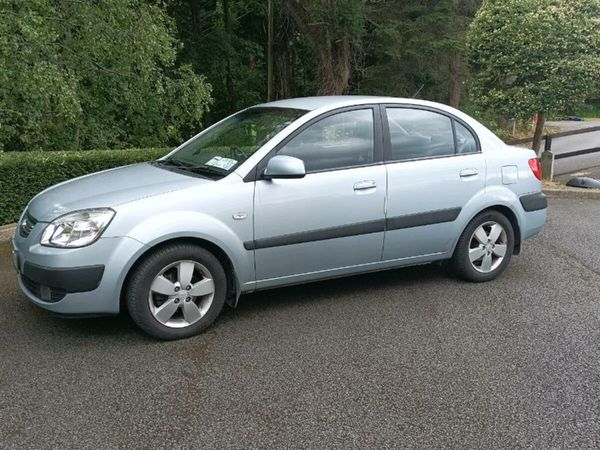 Kia Rio Saloon, Petrol, 2008, Silver