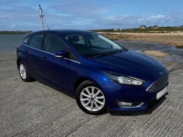 Ford Focus Hatchback, Diesel, 2018, Blue