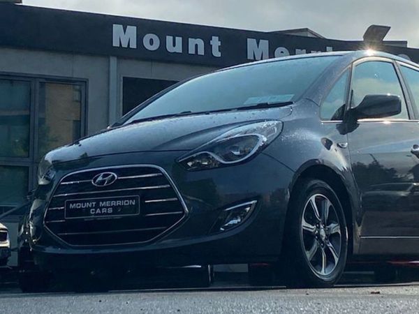 Hyundai ix20 Hatchback, Petrol, 2017, Grey