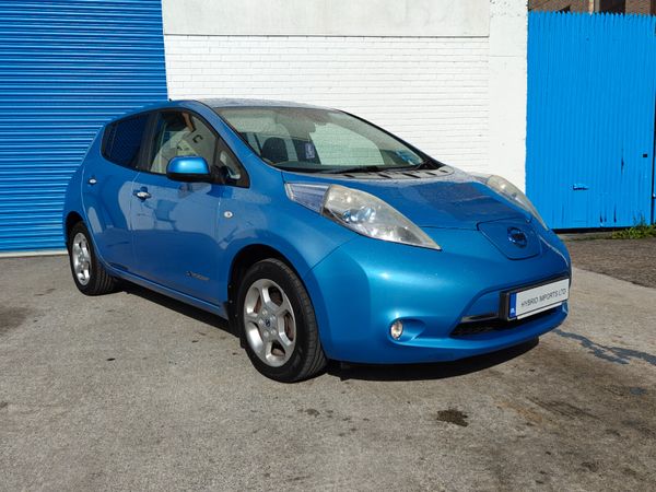 Nissan Leaf Hatchback, Electric, 2011, Blue