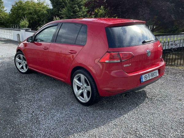 Volkswagen Golf Estate, Diesel, 2015, Red