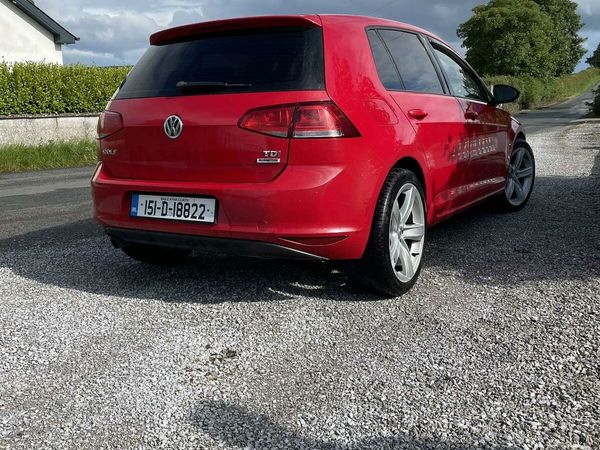 Volkswagen Golf Estate, Diesel, 2015, Red