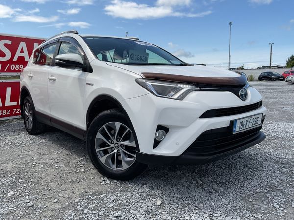 Toyota RAV4 SUV, Petrol Hybrid, 2018, White