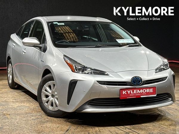 Toyota Prius Hatchback, Hybrid, 2019, Silver