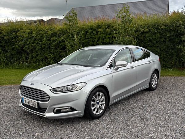 Ford Mondeo Hatchback, Diesel, 2016, Silver