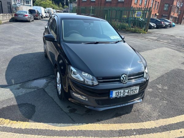Volkswagen Polo Hatchback, Petrol, 2013, Black