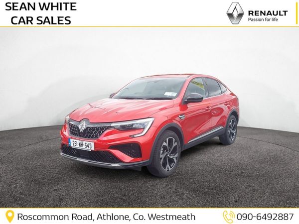 Renault Arkana Hatchback, Petrol Hybrid, 2025, Red
