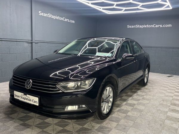 Volkswagen Passat Saloon, Diesel, 2015, Black