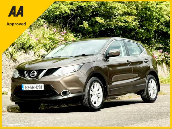 Nissan Qashqai Hatchback, Diesel, 2015, Brown