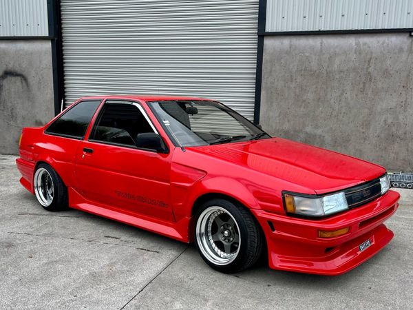 Toyota Corolla Unknown, Unknown, 1984, Red