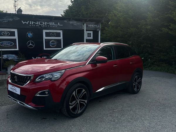Peugeot 3008 MPV, Petrol, 2018, Red