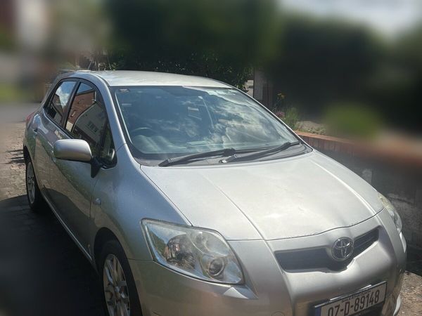 Toyota Auris Hatchback, Petrol, 2007, Silver