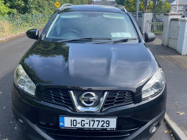 Nissan Qashqai+2 Hatchback, Diesel, 2010, Black