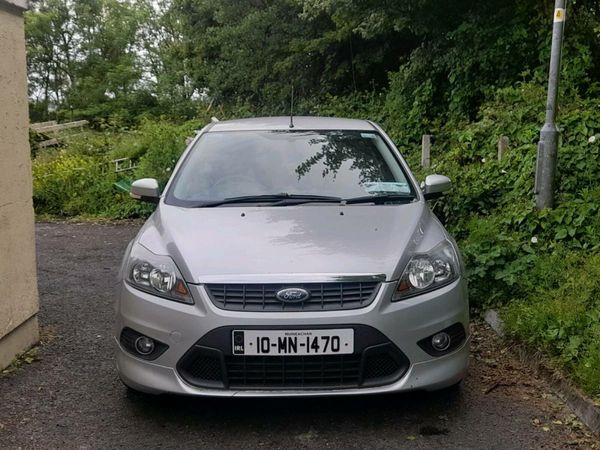 Ford Focus Hatchback, Diesel, 2010, Silver
